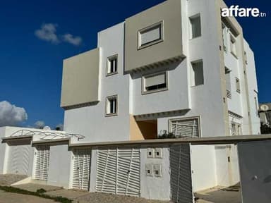 joli immeuble résidentiel à Mnihla 