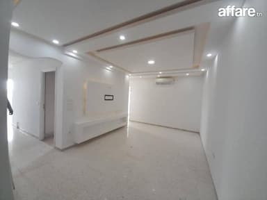 NOUVELLE ARIANA: APPARTEMENT S+3 À VENDRE