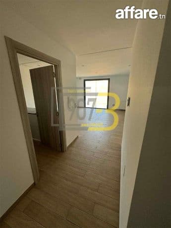  A louer un appartement s+1 à  Ennasr