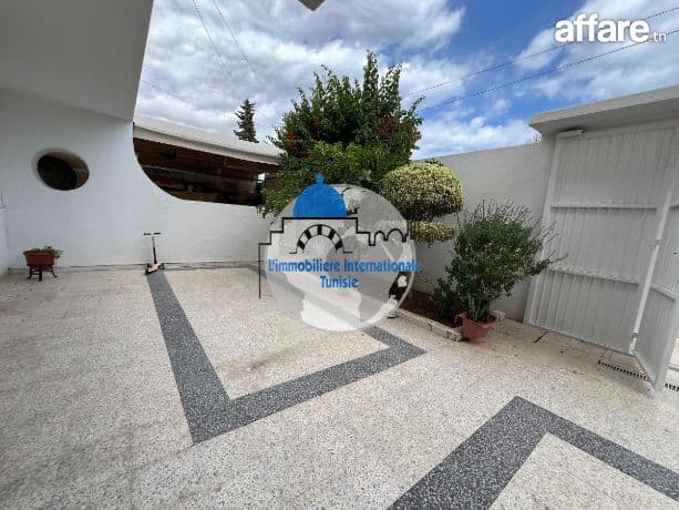 Appartement S+2 au RDC à louer - à khzema Est