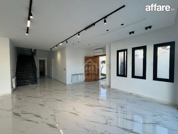 Un triplex avec piscine à Hammamet Nord à vendre 51355351