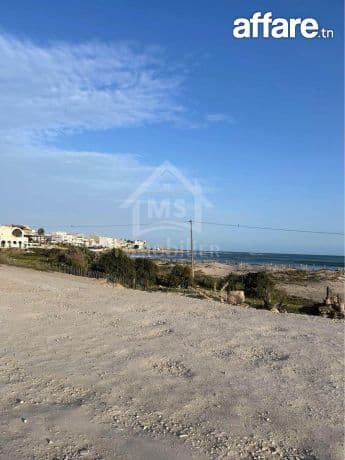 2 lots de terrain vue de mer à vendre à Jinen Béni Khiar