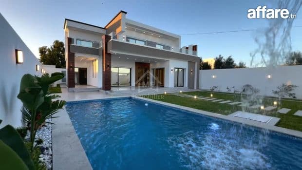 Villa S+4 toute neuve avec piscine à vendre à Hammamet Sud 