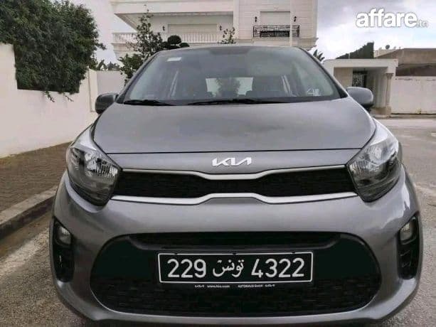 KIA PICANTO GT LINE PREMIÈRE MAIN TRÈS PROPRE 