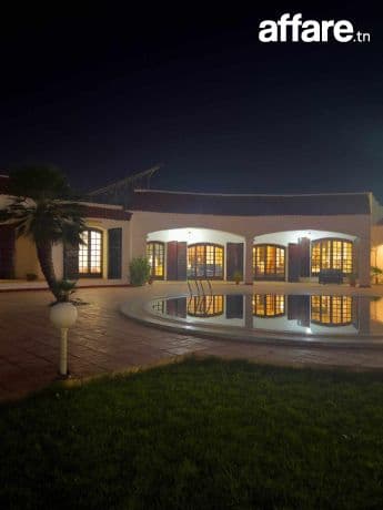 Loue villa meublée  avec piscine 