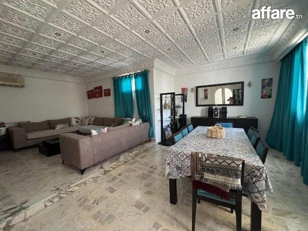 GHAZELLA – VILLA À VENDRE SUR DEUX NIVEAUX SÉPARÉS