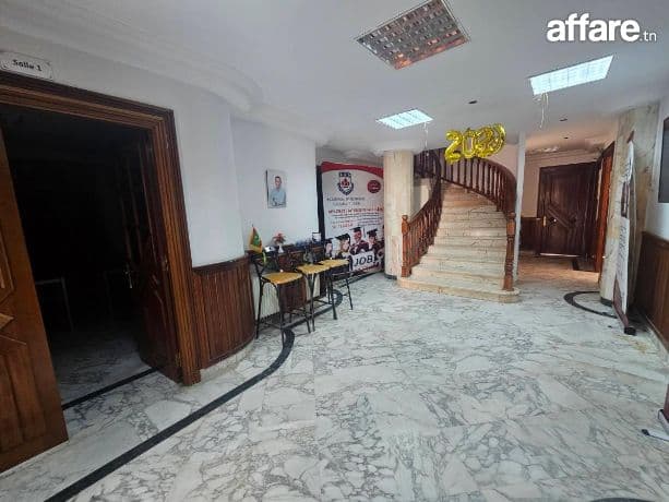  VILLA À VENDRE – ALAIN SAVARY