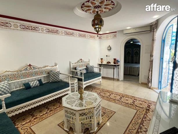 A louer villa S+2 Style arabesque à Nabeul 