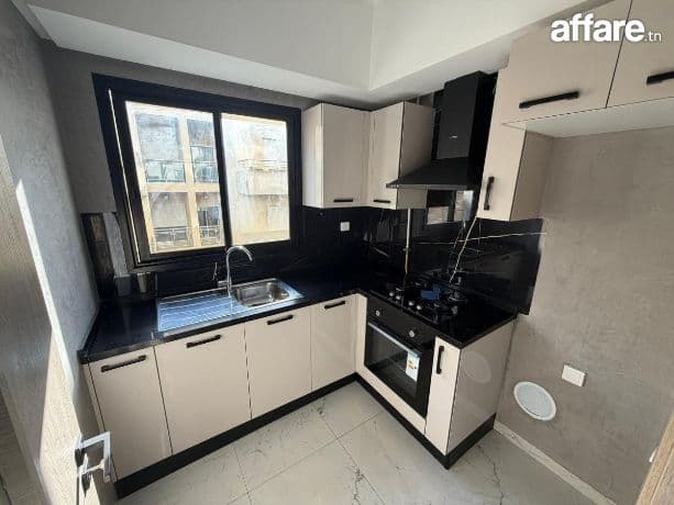 ENNASR 2 : APPARTEMENT S+1 A LOUER 