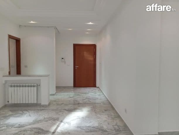 Vend appart S+3 à la soukra