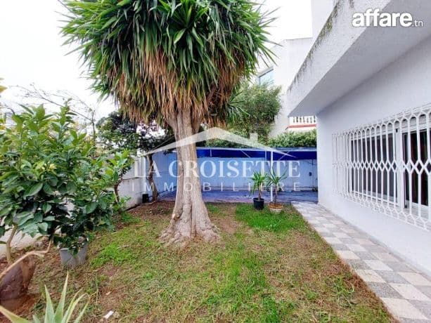 Villa s4 avec jardin et terrasse à La Marsa ZVL0071