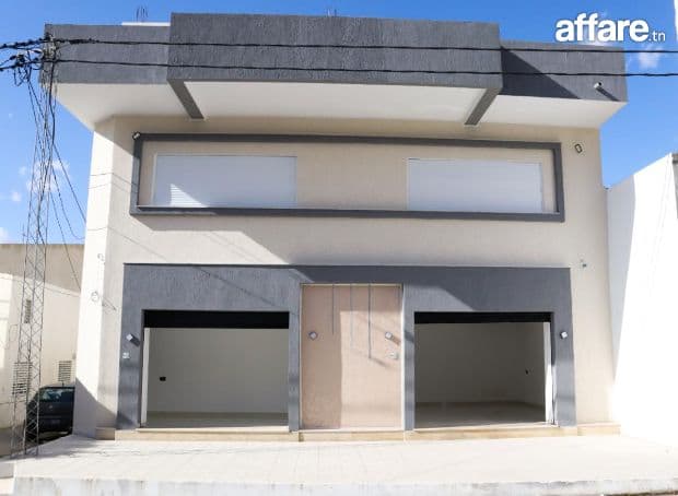 Ksar Hellal : Local Premium 200m² sur 2 étages