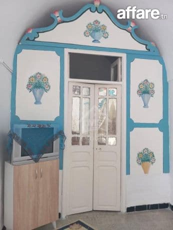 Maison arabesque S+5 à vendre à Korba 51355351