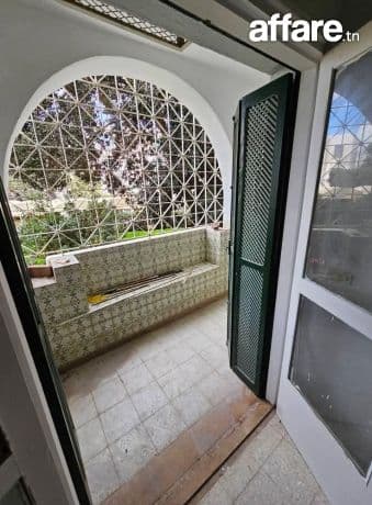 RIADH EL ANDALOUS : APPARTEMENT S+3 AU REZ-DE-CHAUSSÉE À VEN