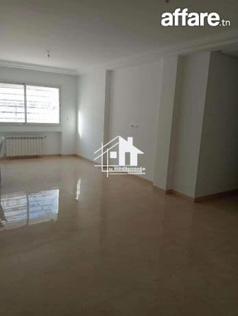 A louer Appartement RDCs+2 à Ezzahra