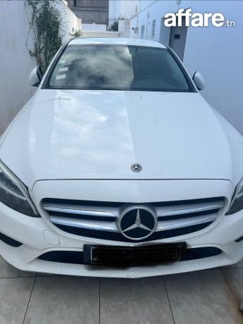 A vendre mercedess C180 tres bon état 