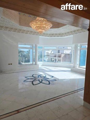🏡Villa Haut Standing Avec Vue Mer En Vente à Chott Mariem