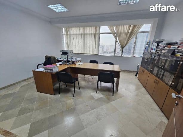 CENTRE URBAIN NORD : BUREAU H+3 À LOUER  MEUBLÉ OU VIDE 