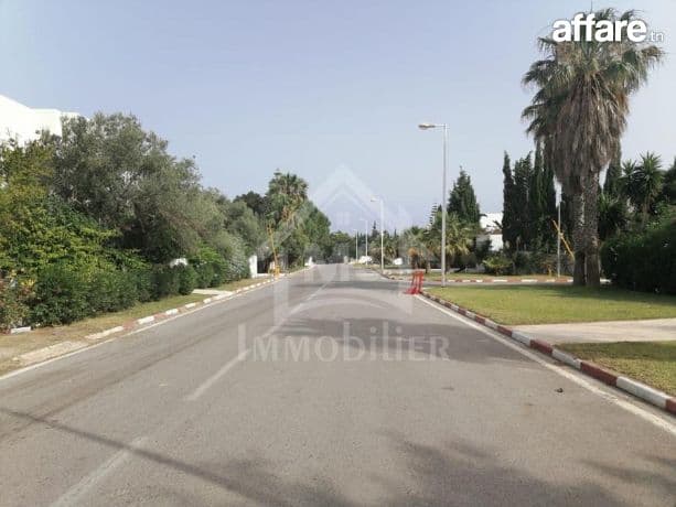 Terrain de 348 m² à la zone touristique Mrezga à vendre 