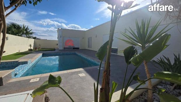 Vente de villa plain pied à Tezdaine Djerba ZA  V 736