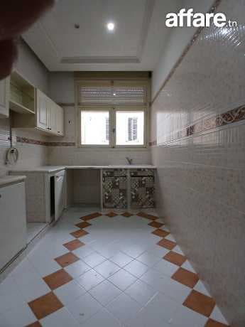  À VENDRE : Appartement S+2 à Tunis Belvédère