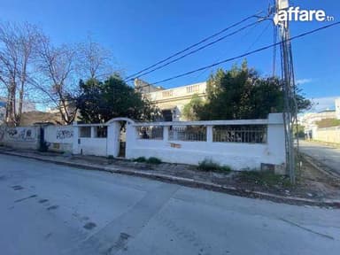 À VENDRE : TERRAIN BÂTI – TRÈS PROCHE DE L'AVENUE MOHAMED V 