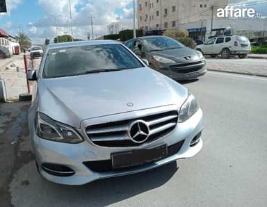 MERCEDES E200