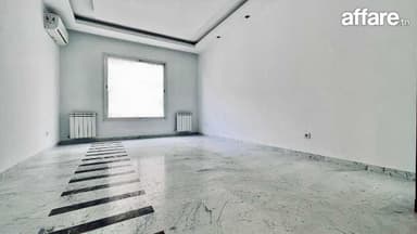 A Vendre Appartement S+2 HS à Menzah 9C