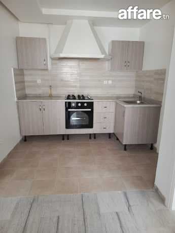 🏠 𝐑𝐢𝐚𝐝𝐡 𝐞𝐥 𝐀𝐧𝐝𝐚𝐥𝐨𝐮𝐬; à LOUER joli appt S+1