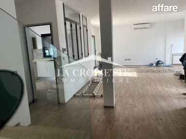 Duplex S+3 avec terrasse et piscine à La Marsa ZDV0164
