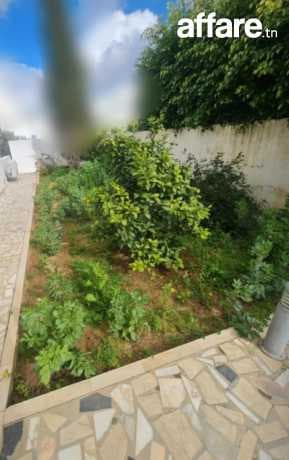 🏠 𝐄𝐍𝐍𝐀𝐒𝐑 2 ; à louer RDC de Villa S+2 avec jardin