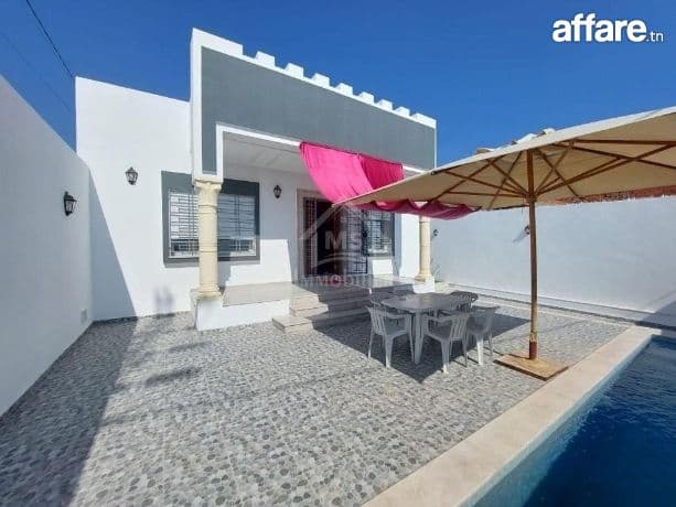 Une villa meublée avec piscine à vendre à Hammamet 51355351