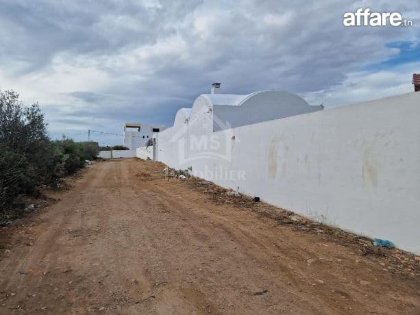 Terrain vue de mer de 2000 m² à Daroufa à vendre 51355351