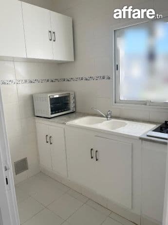 🏠 Ennasr 𝟐 à louer spacieux Studio indépendant 