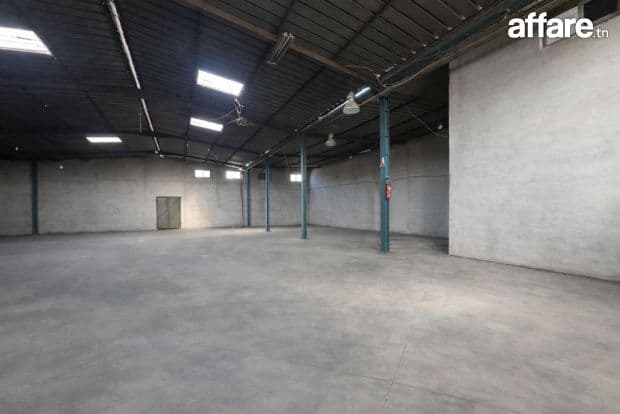 À VENDRE – Dépôt Industriel 844 m² – Tunis Sidi Hsine