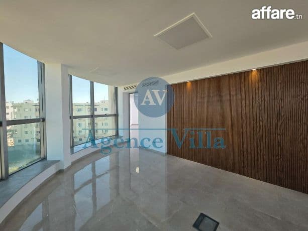 Bureau neuf à louer – Lac 1