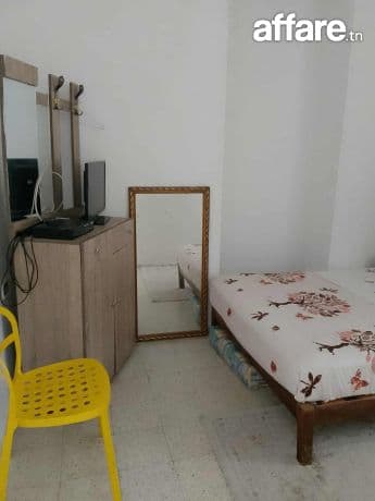 studio a louer par jour tel 58753702