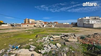 Terrain de 2 000 m² sur la route de Tunis à Nabeul