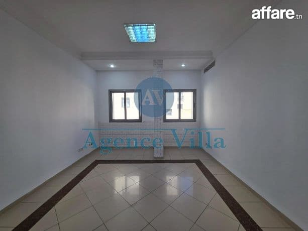 Bureau H+4 à louer  Lac 1