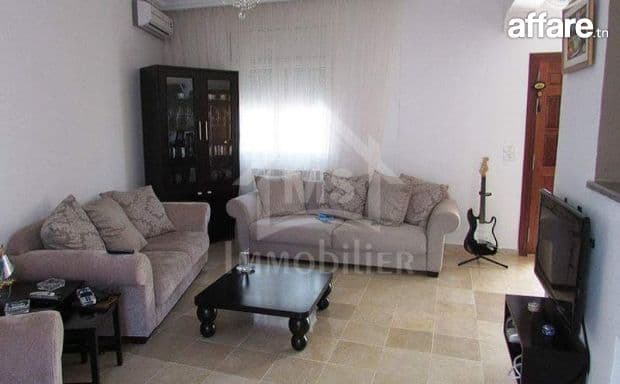 Une villa S+3 à Hammamet centre ville à vendre 51355351