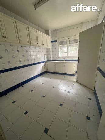 🏠#MANAR 1 ; à Vendre 𝐬𝐩𝐚𝐜𝐢𝐞𝐮𝐱 appt  𝐒+3 bien situé