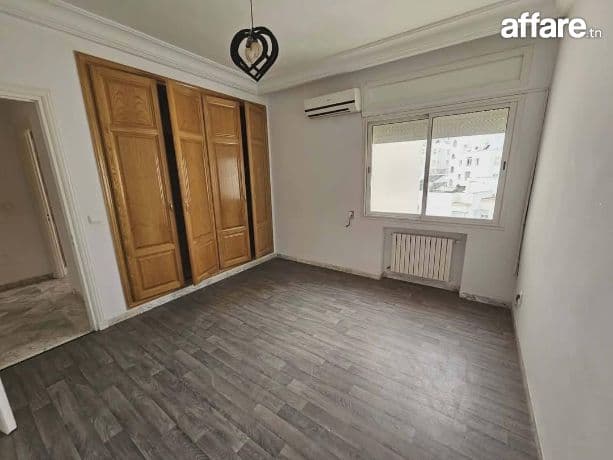 ENNASR 2 : APPARTEMENT S+2 À LOUER