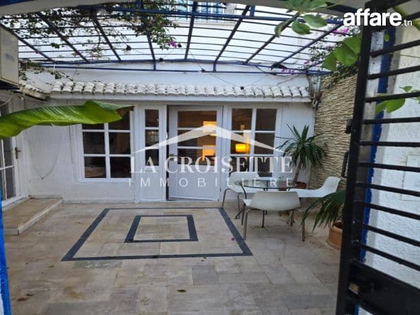 Rez-de-chaussée de villa s2 meublé à La Marsa MAL0211