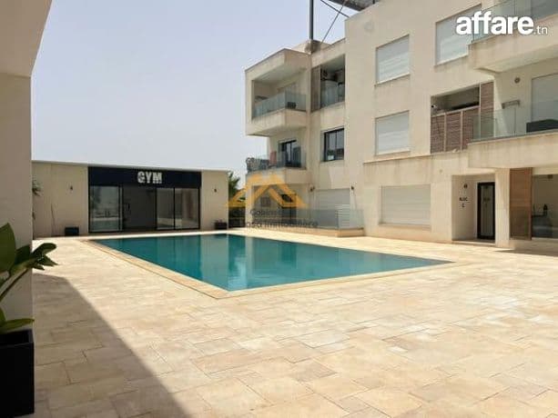 Appartement S+2 meublé avec parking et cellier 