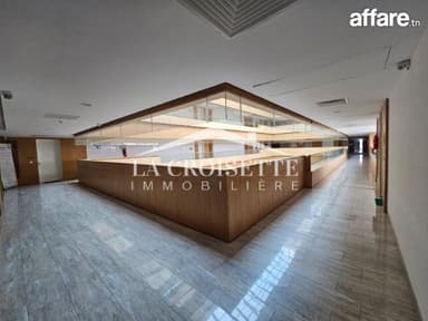 Bureau H+1 aux Jardins de Carthage ZBL0576