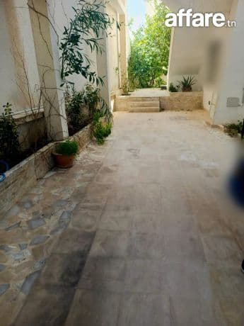 📌 jardins d'El Menzah à louer spacieux RDC de Villa S4 