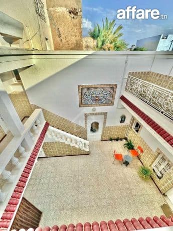 Maison arabesque S+4 à vendre à Béni Khiar 51355351