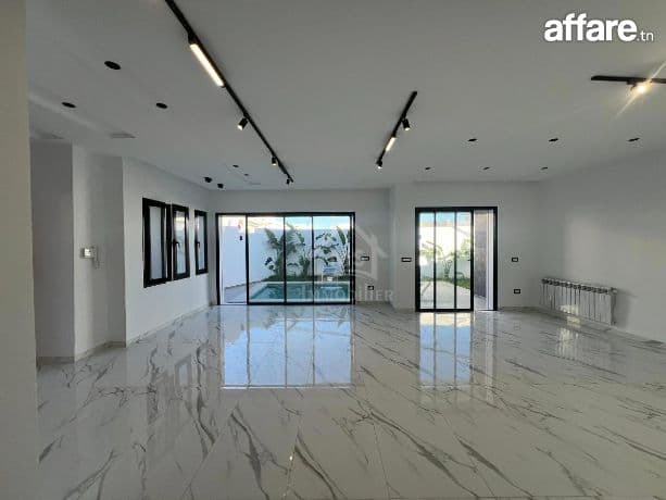 Un triplex avec piscine à Hammamet Nord à vendre 51355351