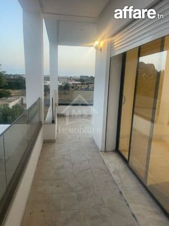 A vendre à Manaret Hammamet, Villa S+5 avec piscine 51355351