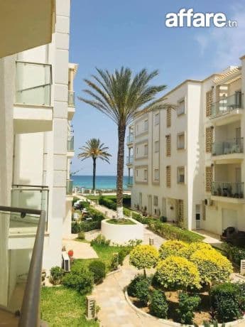 Appartement S+2 Pieds Dans L'eau En Vente à Chott Mariem
